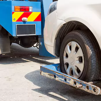 Wrecker Wheel Lift in Phoenix, AZ